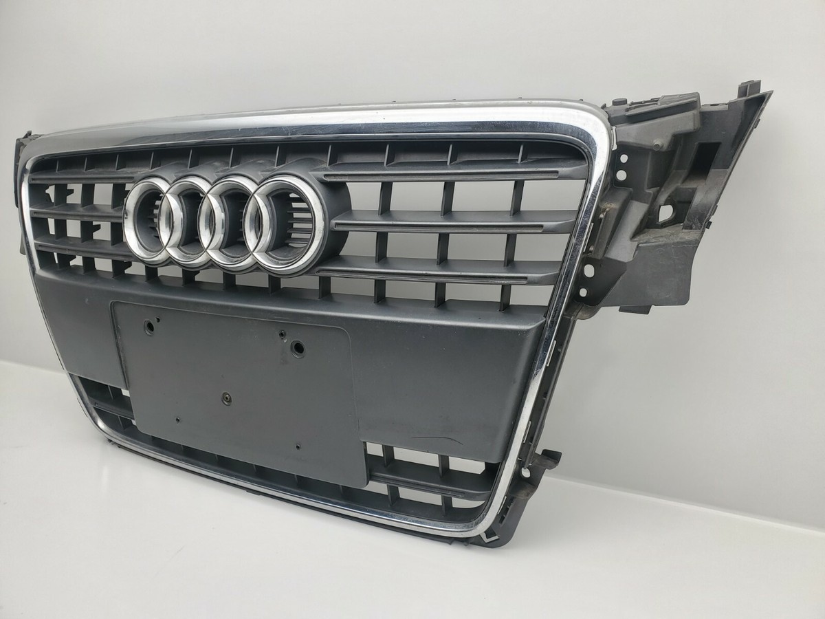 アウディ A4 純正グリル 8K前期