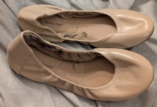 Time And Tru Scrunch Ballet Flats Shoes Women  s Size 6.5 Light Brown Slip On