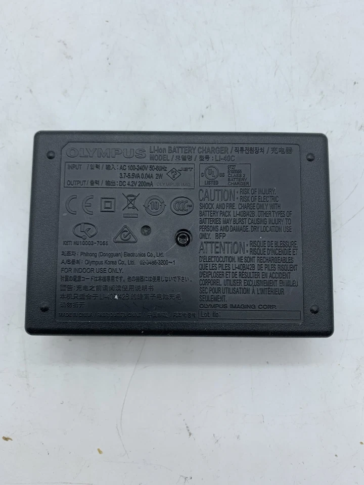 Cargador de Batería Original Olympus LI-40C con Cable SIN BATERÍA INCLUIDA ENVÍO Y DEVOLUCIÓN GRATUITOS Foto 4 de 4