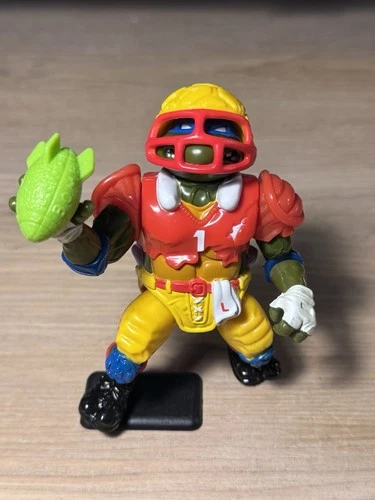 T.D. Tossin' Leo Teenage Mutant Ninja Turtles TMNT 1991 Playmates Vintage Figure