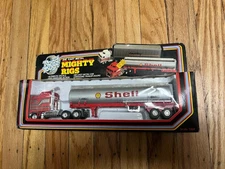 Vtg Yat Ming Road Tough Mighty Rigs Kenworth Tractor Tanker Shell 1:64 NEW Truck