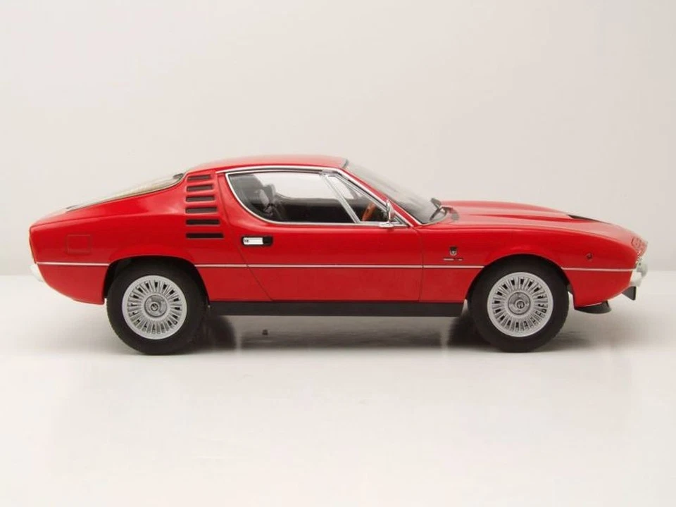 Alfa Romeo Montreal 1970 Rosso Modellino Auto 1:18 KK Scale - Immagine 4 di 4