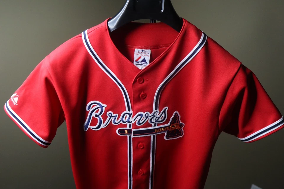 Camiseta roja majestuosa vintage de los Atlanta Braves para mujer/jóvenes roja talla XL Foto 3 de 4