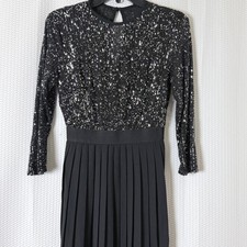 Little Mistress London Dress Women Size US 2 Black Sequin Pleated Midaxi Formal