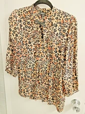 Tolani Silk TunicMandarin Neck Pleated Front & Back-3/4 Sleeves Animal Print EUC