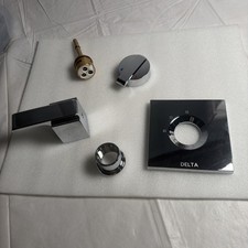 Delta T11867-SS Ara 4 1/2" Three Function Diverter Valve Trim Scratches