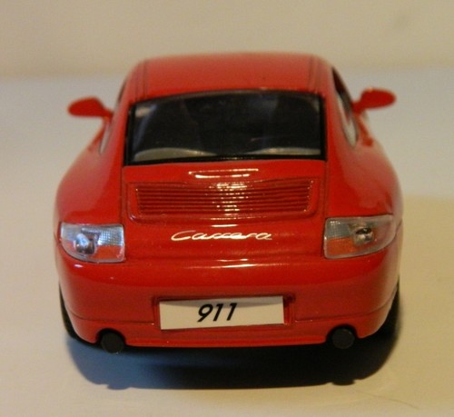 Superior/Sunnyside: 2001 PORSCHE 911, SS 5747, Red; 1:30 - Picture 5 of 8