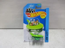 Hot Wheels The Jetsons Capsule Car HW City