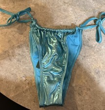 VINTAGE WILD FABLE SWIM BOTTOMS MEDIUM. BLUE SHINE