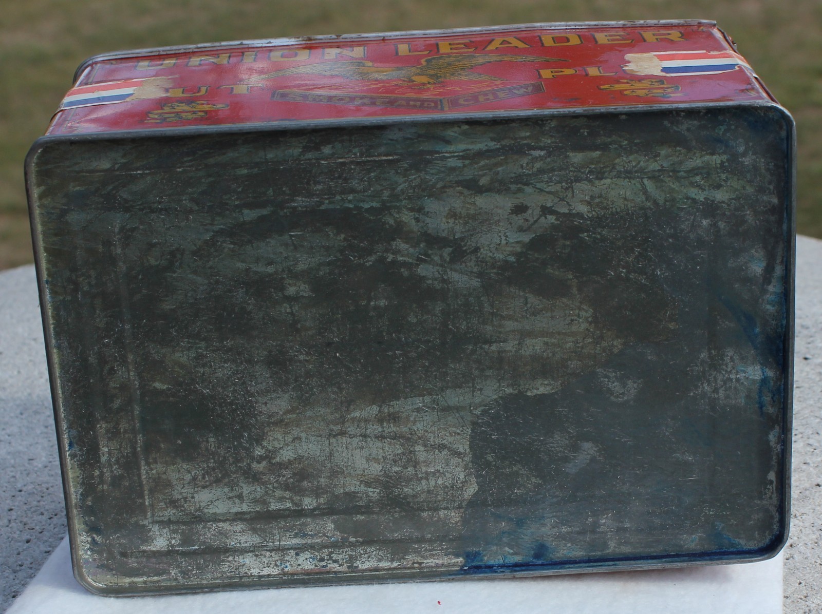 Vintage Union Leader Empty Cut Plug Tobacco Tin Advertising