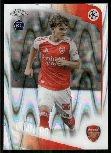 Max Dowman [Raywave Refractor] #57 2025 Topps Chrome UEFA card