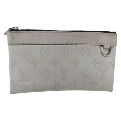 Louis Vuitton グレー ケース LOUIS VUITTON Monogram Taigarama Pochette Discovery PM Gray M30279