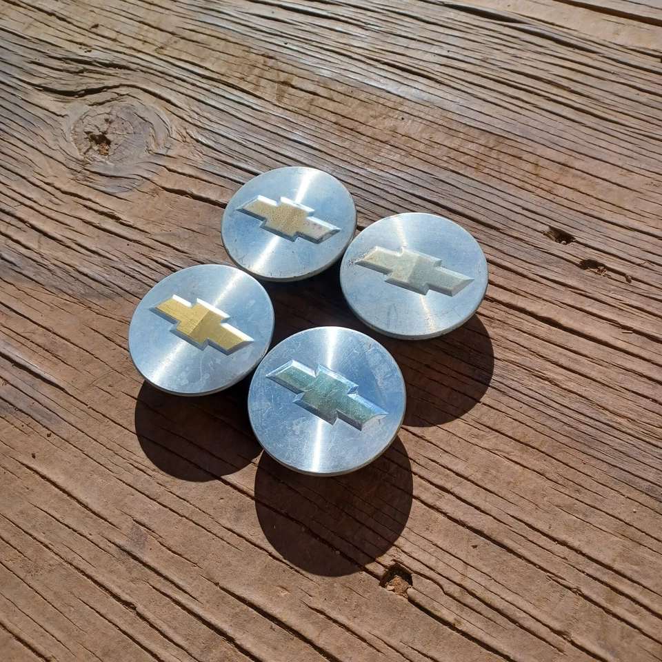 Juego de 4 tapas centrales Chevy Cruze Equinox Impala Malibu, 2006-2018 p/n 9594156 s3 Foto 2 de 3