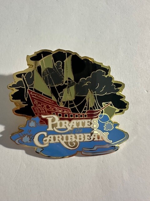 DLR Exclusive Pin of the Month July 2006 Pirates of the Caribbean Disney Pin C3