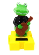 New Solar Powered Dancing Musician ~ Crocodile with Guitar