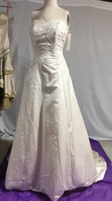David's Bridal Wedding Dress Ivory/Champagne Size: 16W NEW with tag.