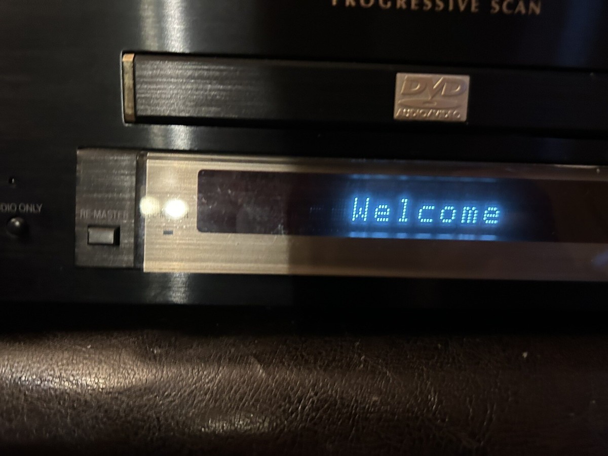 Panasonic DVD-RP91 VTG Black Hi End Pro Grade DVD/CD Video