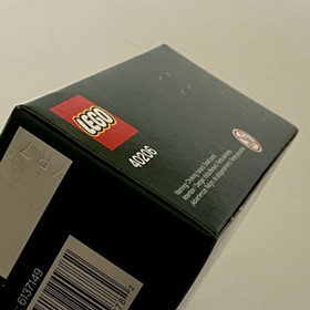 New Unopened Lego #40206 Santa Claus RETIRED