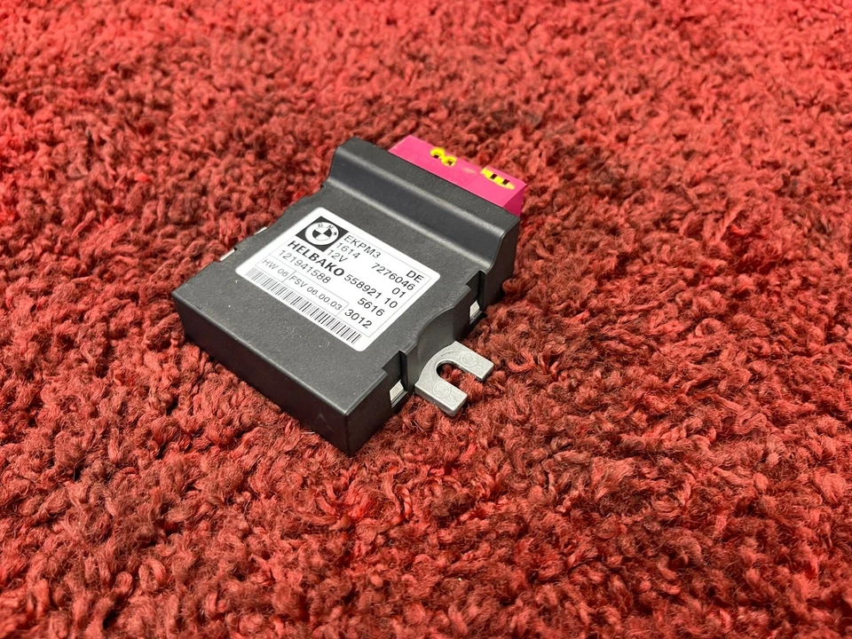 BMW E82 E63 E60 E92 E70 E84 EKPM3 FUEL GAS RELAY CONTROL MODULE UNIT OEM 95K - Image 4 of 4