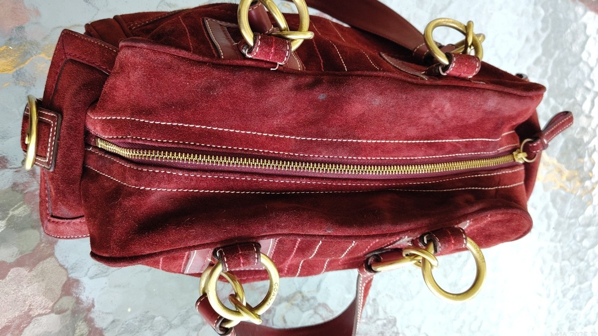 バッグ Coach y2k Burgundy Suede Shoulder Bag Vintage Y2k Coach Burgundy Suede Soho Shoulder Buckle Bag