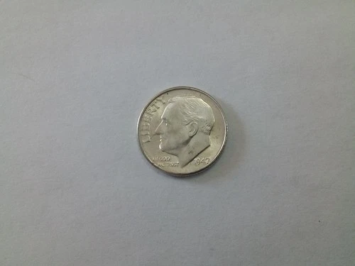 1947 D  ROOSEVELT  DIME UNCIRCULATED