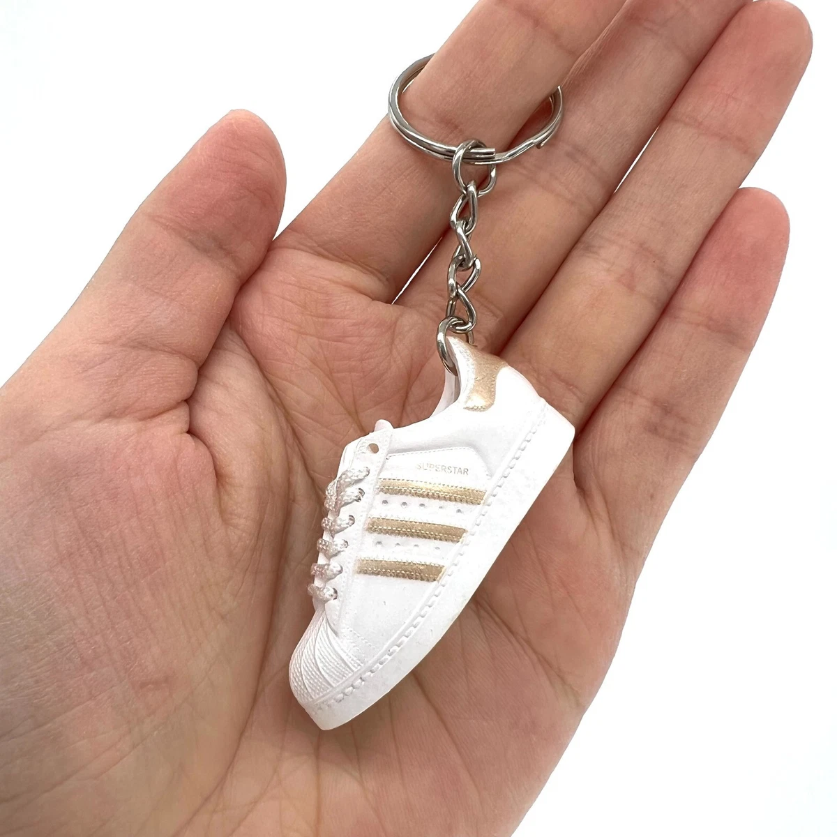 adidas gazelle silver green womens Adidas Trefoil Black Number 1 Mini Foam Fingers Sports Promo Keychain   Rewind Running
