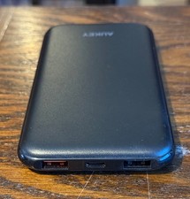 AUKEY USB C Power Bank Portable Charger 18W P...