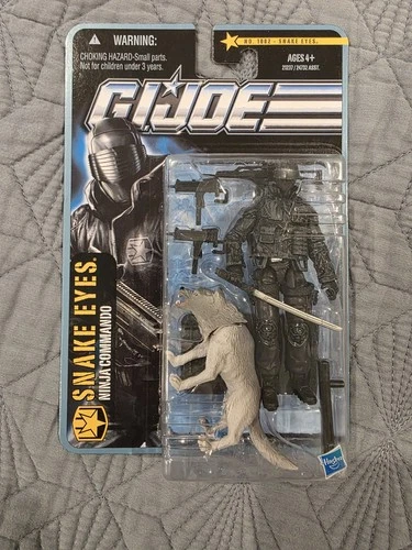 Hasbro G.I. Joe Snake Eyes Boxed Action Figure Black Gray 2010 w/ Wolf & Weapons