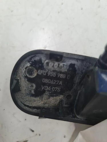 AUDI A6 Avant 4F5, C6 Frontscheibendüse 4F0955988B 2.70 Diesel 2008 33279053