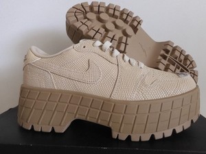 【新品同様】 NIKE AIR JORDAN 1 BROOKLYN 22cm 22cm Nike AIR JORDAN 1 BROOKLYN(ナイキ エアジョーダン1