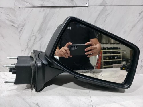 2019-2025 CHEVROLET SILVERADO 1500 SIDE MIRROR OEM RIGHT W/BLIND SPOT 84822994