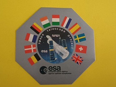 Aufkleber Vintage ESA European Space Agency Space Telescope Project NASA 7,7x7,7 cm