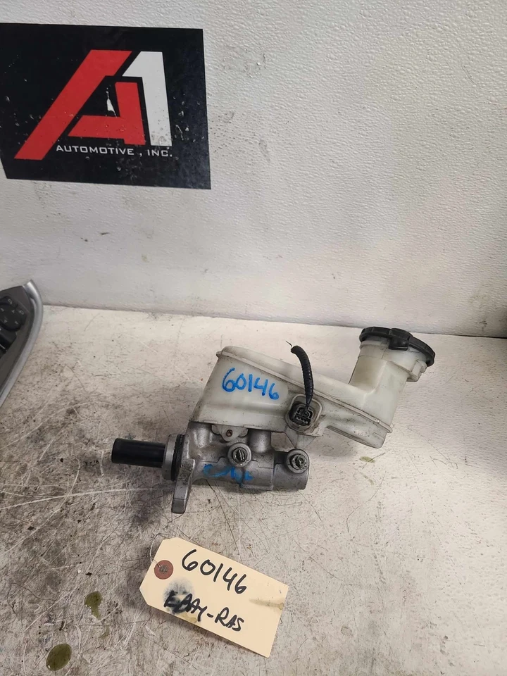 16-22 HONDA PILOT 15-20 TLX 14-20 MDX 16-17 ACUERDO Cilindro maestro de freno OEM Foto 3 de 4