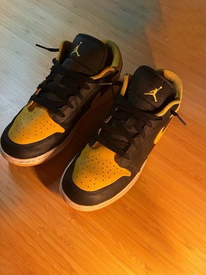 Nike Air Jordan 1 Yellow Ochre (Size:UK 6)(EUR 40)(25CM)