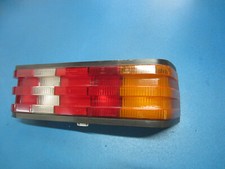 Heckleuchte Mercedes W201 W 201 190 E D Leuchte Rechts 2018201664 hinten  kompl.