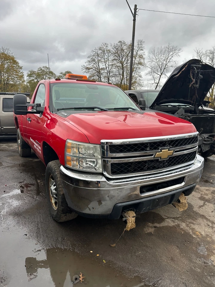 Used Differential Carrier Assembly fits: 2011 Chevrolet Silverado 2500 pickup Fr - Image 2 of 4