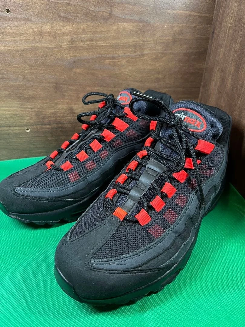 ナイキ エアマックス95 ブラック レーザー クリムゾン 25.5センチ 楽天市場】【 NIKE AIR MAX 95 'BLACK LASER CRIMSON' / BLACK LASER