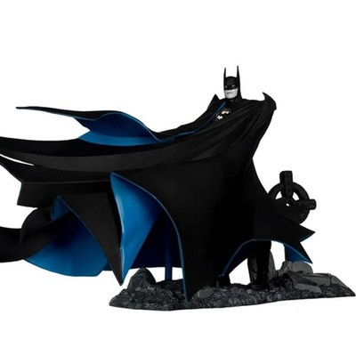 Batman: Year Two DC Multiverse Gold Label Batman BBTS Exclusive Limited Black &