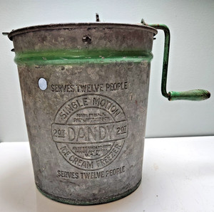 Single Motion 2Qt Dandy Ice Cream Freezer Churn Galvanized Bucket Antique