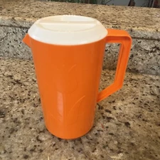 Vintage 70’s 2 Quart Tupperware Style Orange Pitcher Embossed Tulip Strainer Lid
