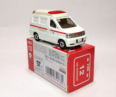 TOMICA 12 NISSAN PARAMEDIC AMBULAMCE 1/64 NISSAN ELGRAND