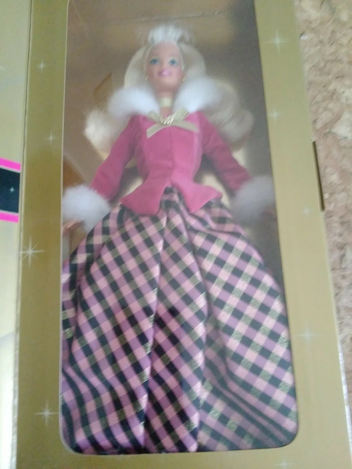 Barbie Mattel Avon Winter Rhapsody 1996 edición especial 16353 segunda en una serie Foto 4 de 4