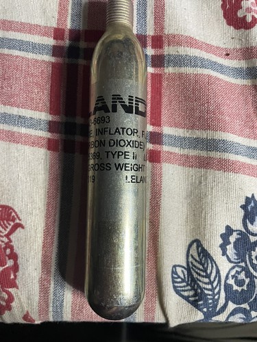 29gram Leland 4220-00-543-6693 Carbon Dioxide Cylinder CO2 Flotation Life Vest - Picture 5 of 5