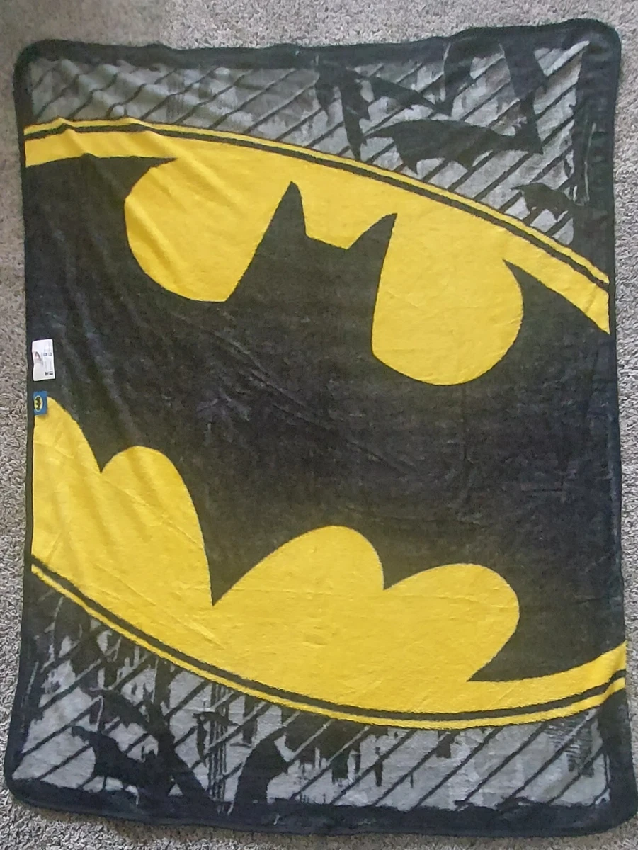 Throw blanket spotlight hot sale