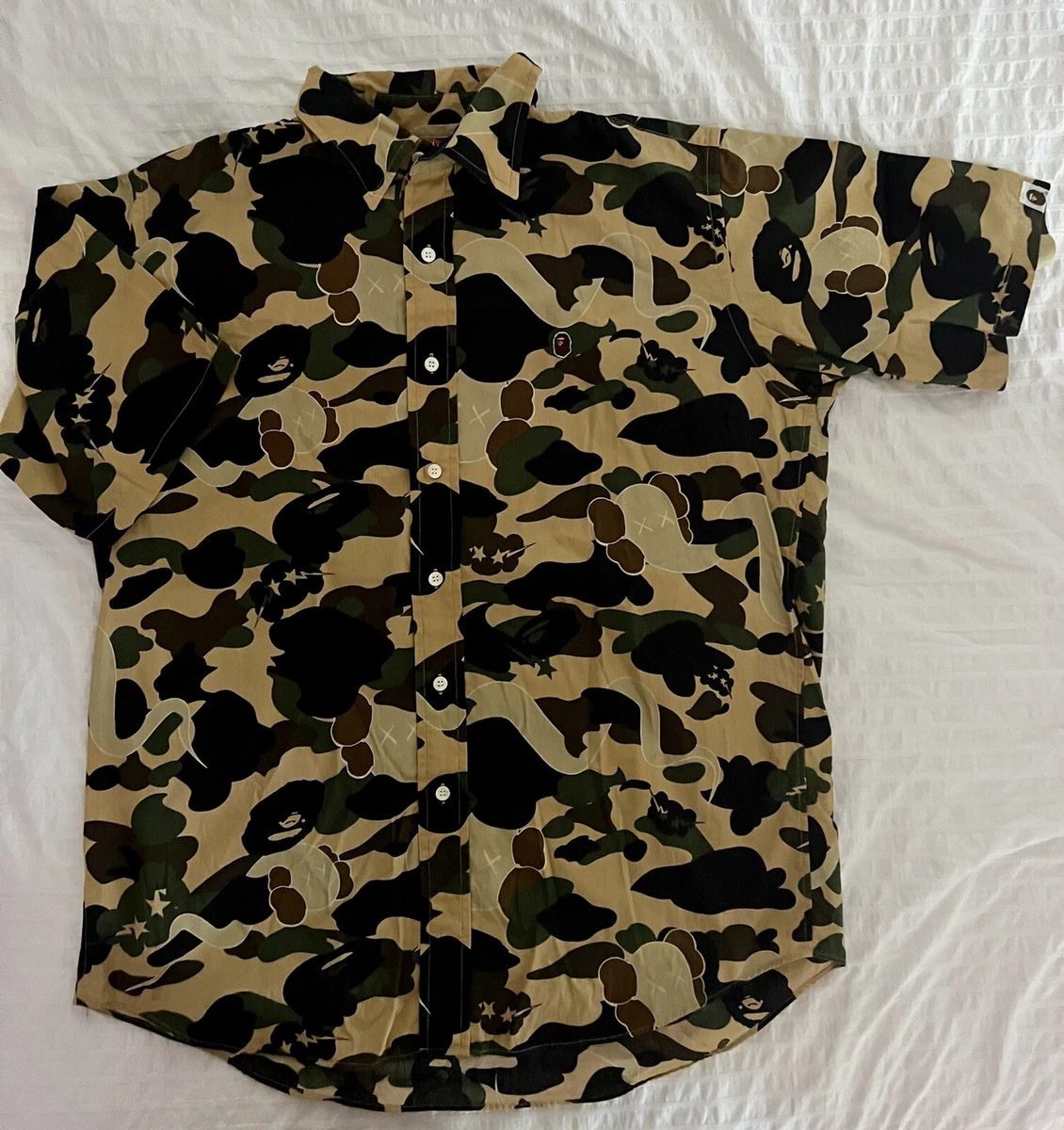 BAPE × Kaws 1st camo yellow short sleeve shirt - A Bathing Ape Size L