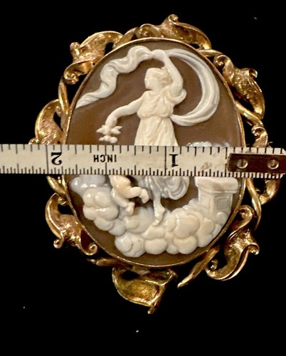 Vintage 19th century š„ š„ Large RARE Carved Shell Cameo Brooch Pin solid gold. - Picture 8 of 10