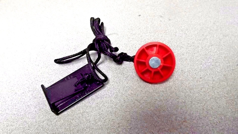 ProForm Crosswalk 405 E Treadmill Safety Key - Image 2 of 2