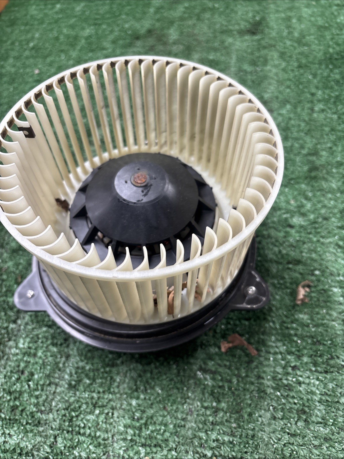 03-13 Maserati Quattroporte M139 AC Air Conditioning Heater Blower Motor Fan OEM