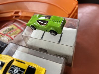 1969 Hot Wheels Sizzlers, California 8 Race Set. Complete 2