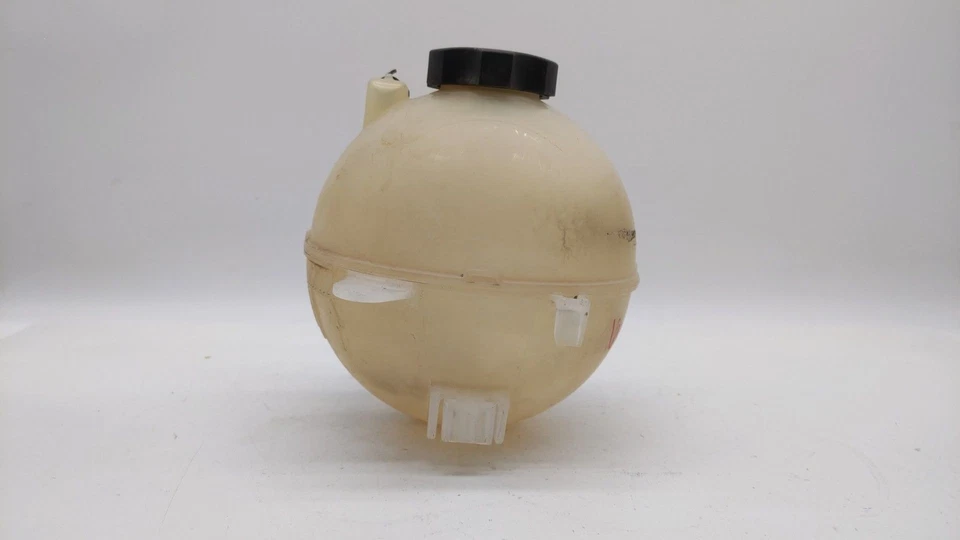 Chevrolet Malibu 2016 radiador refrigerante desbordamiento expansión tanque botella QDWFU Foto 2 de 4